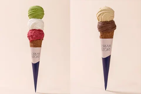 Ba viên gelato vị matcha, vani kem và việt quất trên ốc quế in chữ Cream Story