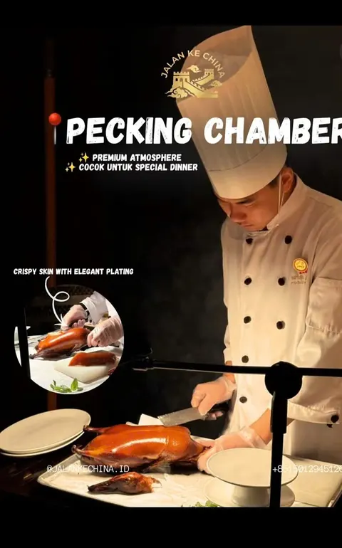Đầu bếp Peking Chamber lọc vịt quay tại bàn, slide carousel ghi PREMIUM ATMOSPHERE, CRISPY SKIN WITH ELEGANT PLATING